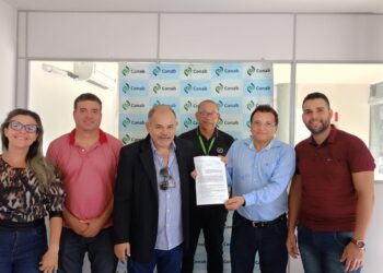 Assinado o 1º ACT com a CONAB