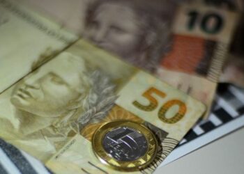 Renda dos brasileiros cresce quase 17%, com Sergipe na 20ª posição