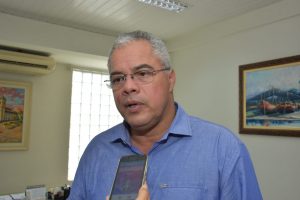 Padre Inaldo renunciará ao mandato de prefeito de Nossa Senhora do Socorro, diz jornalista