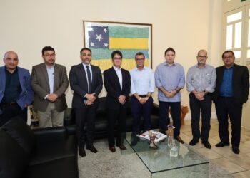 Governador de Sergipe recebe CEO da Mitsui para discutir investimentos no estado