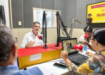 Senador Rogério Carvalho convoca apoio e envolvimento de movimentos e políticos sergipanos em favor do retorno da operação da Petrobras no estado