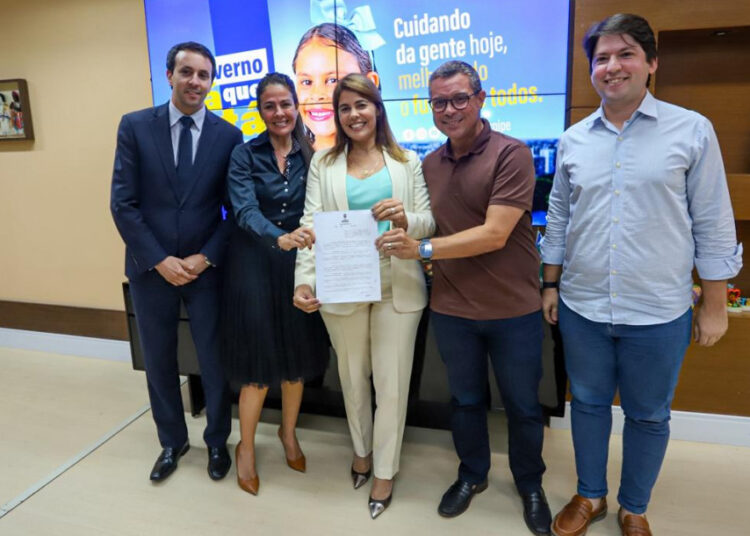 Governador Fábio Mitidieri anuncia grupo de trabalho que regulamenta carreira dos trabalhadores do Suas