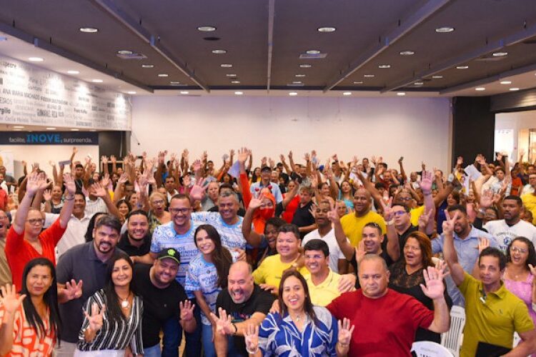 “Eu estou pronta para qualquer desafio se for ao lado de vocês”, diz Yandra Moura no Bairro Industrial