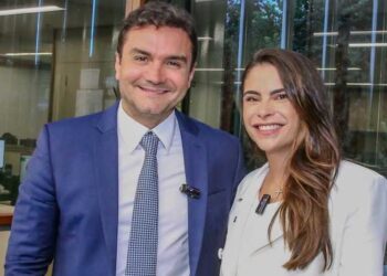 Yandra Moura busca apoio para inclusão de jovens no programa “Voa Brasil” durante audiência com o Ministro do Turismo