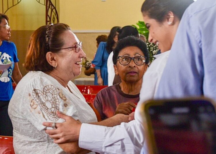 Yandra Moura celebra os 169 anos de Aracaju com Missa em Ação de Graças