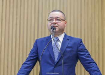 Eduardo Lima externa preocupação com a Dengue e a falta de agentes de endemias em Aracaju