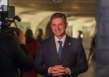 Senador Rogério Carvalho participa do lançamento do novo PAC Seleções e celebra inclusão de municípios sergipanos ao projeto