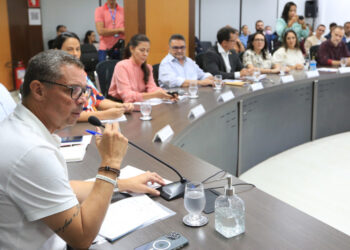 Governo de Sergipe instala comissão para discutir carreiras da Segurança Pública