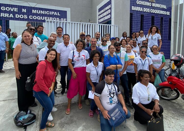 Prefeito Alberto Macedo Sanciona Lei que atualiza vencimentos dos Servidores Municipais