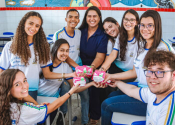 Governo de Sergipe fortalece dignidade menstrual nas escolas com programa Cuidar-SE