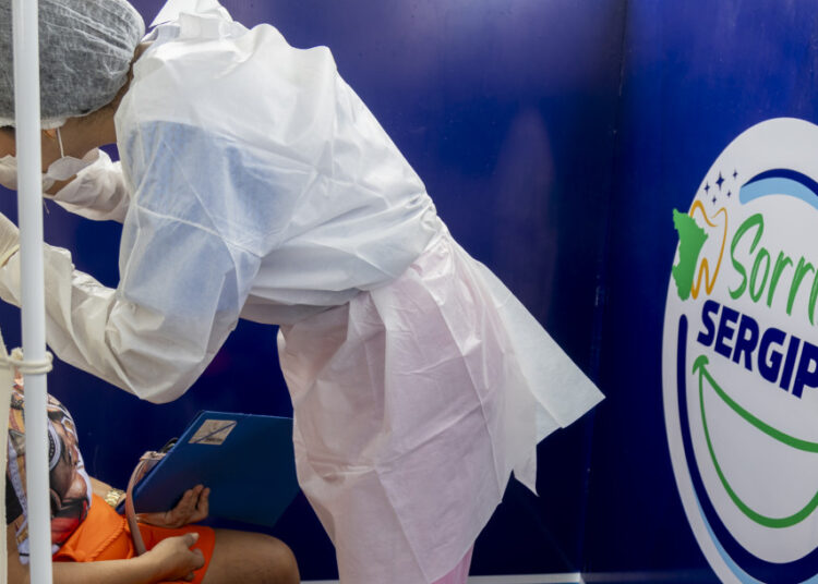 Programa Sorrir Sergipe avança na detecção do câncer de boca em todo o estado