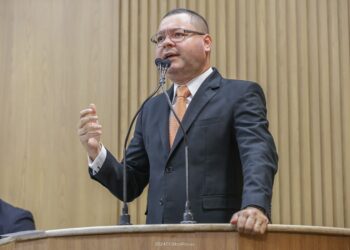 Eduardo Lima chama a atenção dos Cras dos bairros Porto D’antas e Coqueiral 