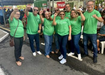 Após luta do Sintasa, FHS equipara salários ao Mínimo