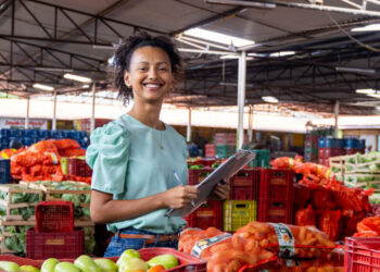 Vagas afirmativas do NAT auxiliam na inserção de pessoas com deficiência e  mulheres no mercado de trabalho