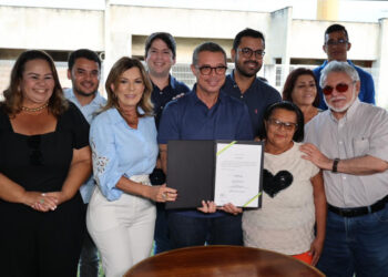 Povoado Aguada terá ruas pavimentadas, praça construída e repasse para a Saúde