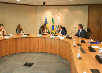 Fábio Mitidieri discute com Petrobras novas estratégias para o projeto Sergipe Águas Profundas