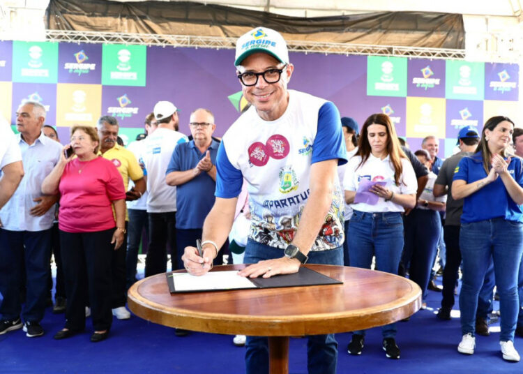 Fábio Mitidieri autoriza reforma do Ginásio Desportista Reinaldo Moura no ‘Sergipe é aqui’ em Japaratuba 