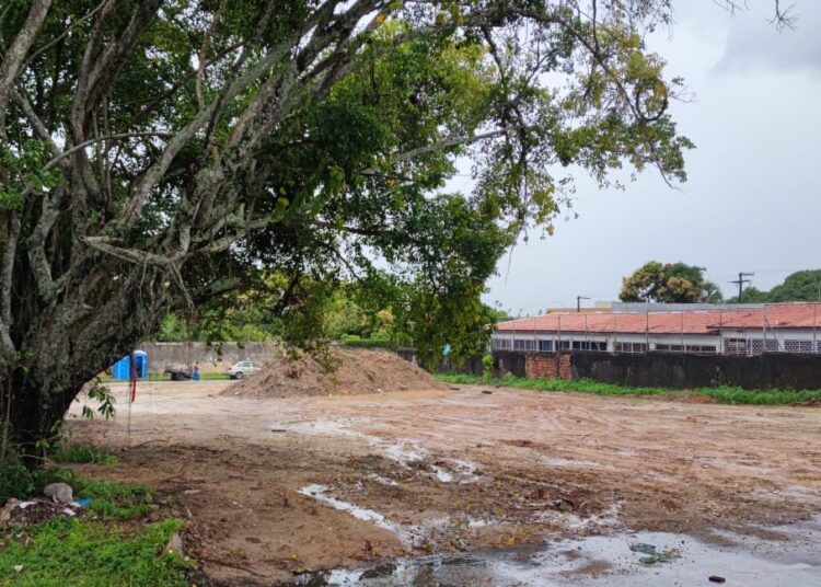 FNNIC realiza vistoria em terreno onde será construída casa para família vulnerável