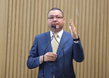 Eduardo Lima lamenta falta de infraestrutura no bairro Bugio