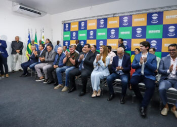 Governador empossa novo secretário da Saúde e novo diretor-presidente do Ipesaúde