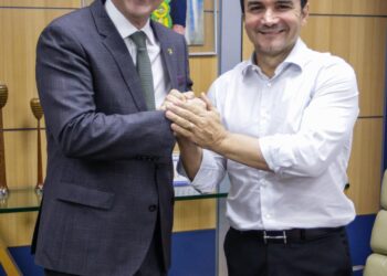 Senador Rogério Carvalho e Ministro do Turismo discutem ampliação da malha aérea para impulsionar turismo no Norte e Nordeste