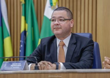 Eduardo Lima denuncia abandono do CRAS Rollemberg Leite, no bairro José Conrado de Araújo 