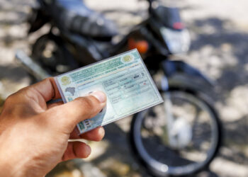 Governo divulga lista de beneficiários aprovados na CNH Social