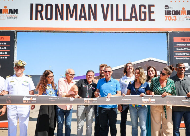 Governador participa da abertura oficial do Ironman 70.3 em Aracaju