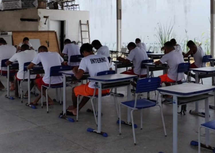 Mais de mil pessoas privadas de liberdade têm oportunidade de qualificação pelo Encceja PPL