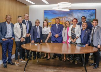 Vereadores se reúnem com promotora de Justiça Dra. Lilian Mendes para dialogar sobre a volta da prova para se candidatar a conselheiro tutelar