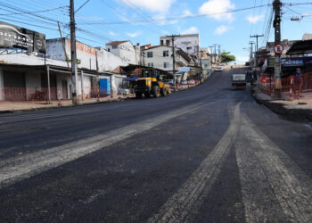 Deso conclui recapeamento da Avenida Pedro Calazans