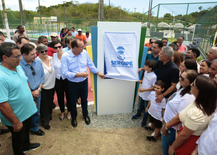 Governo de Sergipe entrega revitalização de espaço comunitário em Laranjeiras