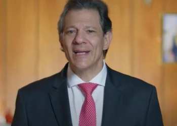 Governo Lula anuncia corte de gastos de R$ 70 bilhões e isenção de imposto de renda para quem ganha até R$ 5 mil