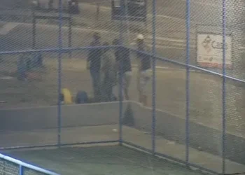 Três homens são presos em flagrante ao tentar furtar estátua do construtor João Alves