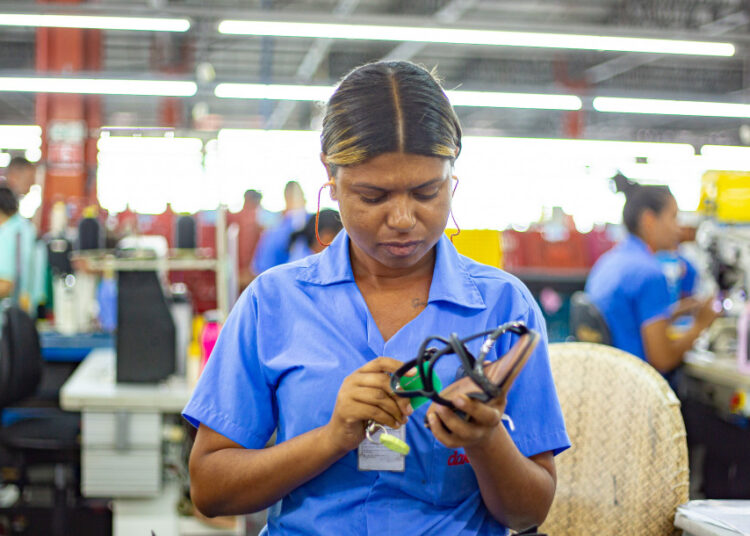 Sergipe amplia vocação industrial no segmento calçadista