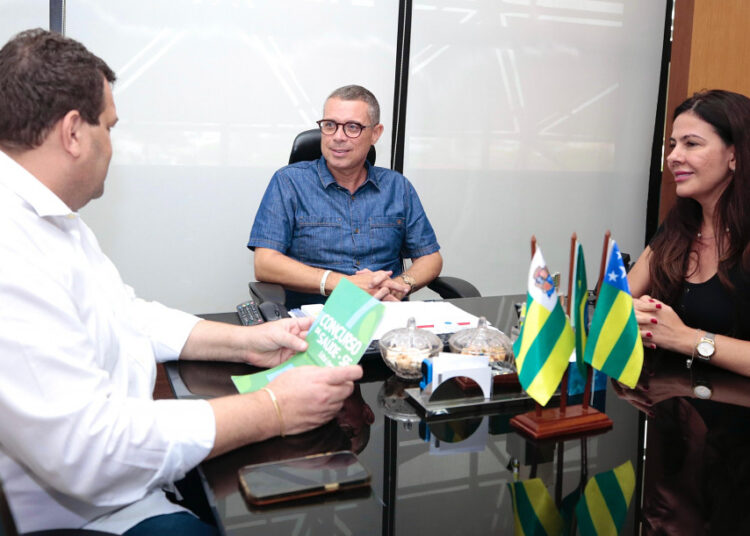 Governador anuncia concurso da Saúde com cerca de 900 vagas