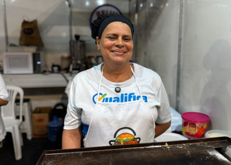 Vila do Natal Iluminado gera saldo positivo para vendedores e empreendedores