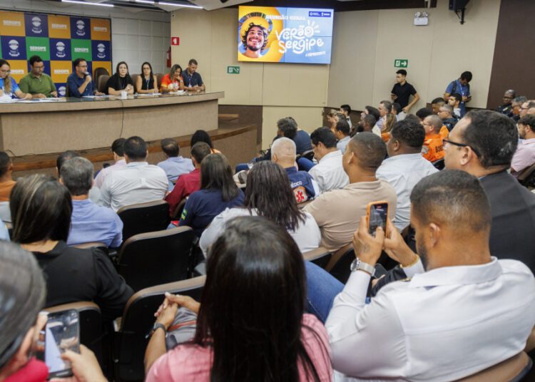 Reunião entre Governo do Estado e prefeituras alinha detalhes do Verão Sergipe 2025