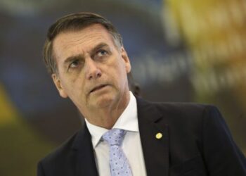 Procuradoria-Geral da República avalia pedido de tornozeleira eletrônica para Bolsonaro