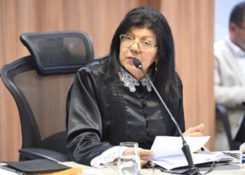 TCE dá cinco dias para Emsurb explicar denúncias de irregularidades em licitação do lixo