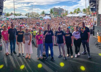 Alex Melo comemora sucesso do Luau da Força Jovem Universal em Aracaju