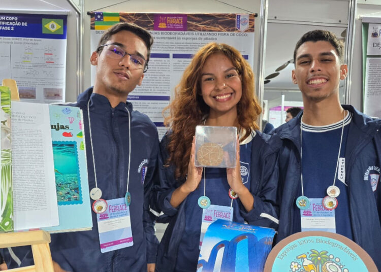 Projetos de escolas públicas de Sergipe são apresentados entre os melhores do país na Febrace 2025