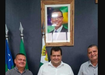 Reunião importante entre o Prefeito Paulo César e o Secretário Municipal de Saúde