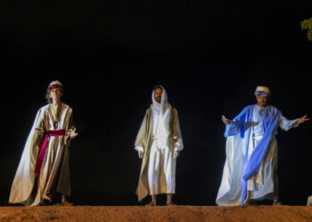 Grupo teatral São Francisco de Assis se prepara para retorno à Vila da Páscoa com encenação da Paixão de Cristo