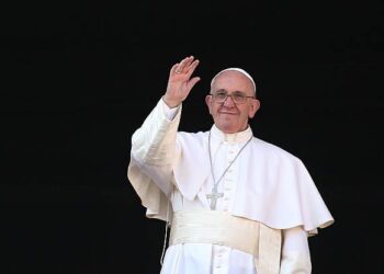 Prefeitura de Aracaju decreta luto oficial pela morte do Papa Francisco
