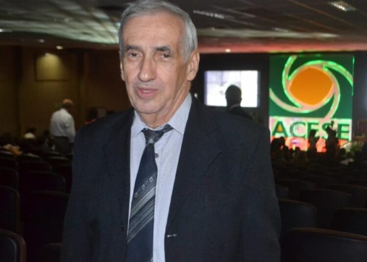Prefeito em exercício de Aracaju e Jornalista, Ricardo Marques, se despede de Ivan Valença