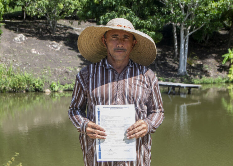 Política de regularização fundiária do Governo de Sergipe já entregou 4.285 títulos de terra a agricultores familiares