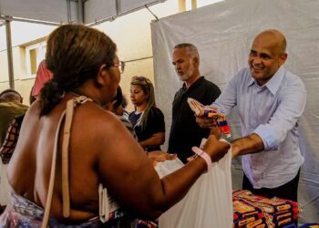 Alex Melo parabeniza Igreja Universal do Reino de Deus por realização do projeto ‘Mercado Social em Aracaju