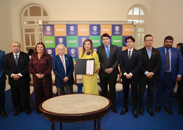 Governo do Estado sanciona leis estruturantes para modernizar e dar celeridade ao sistema Judiciário em Sergipe