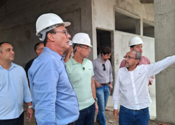Nova escola da rede estadual na zona norte de Aracaju alcança 75% das obras concluídas